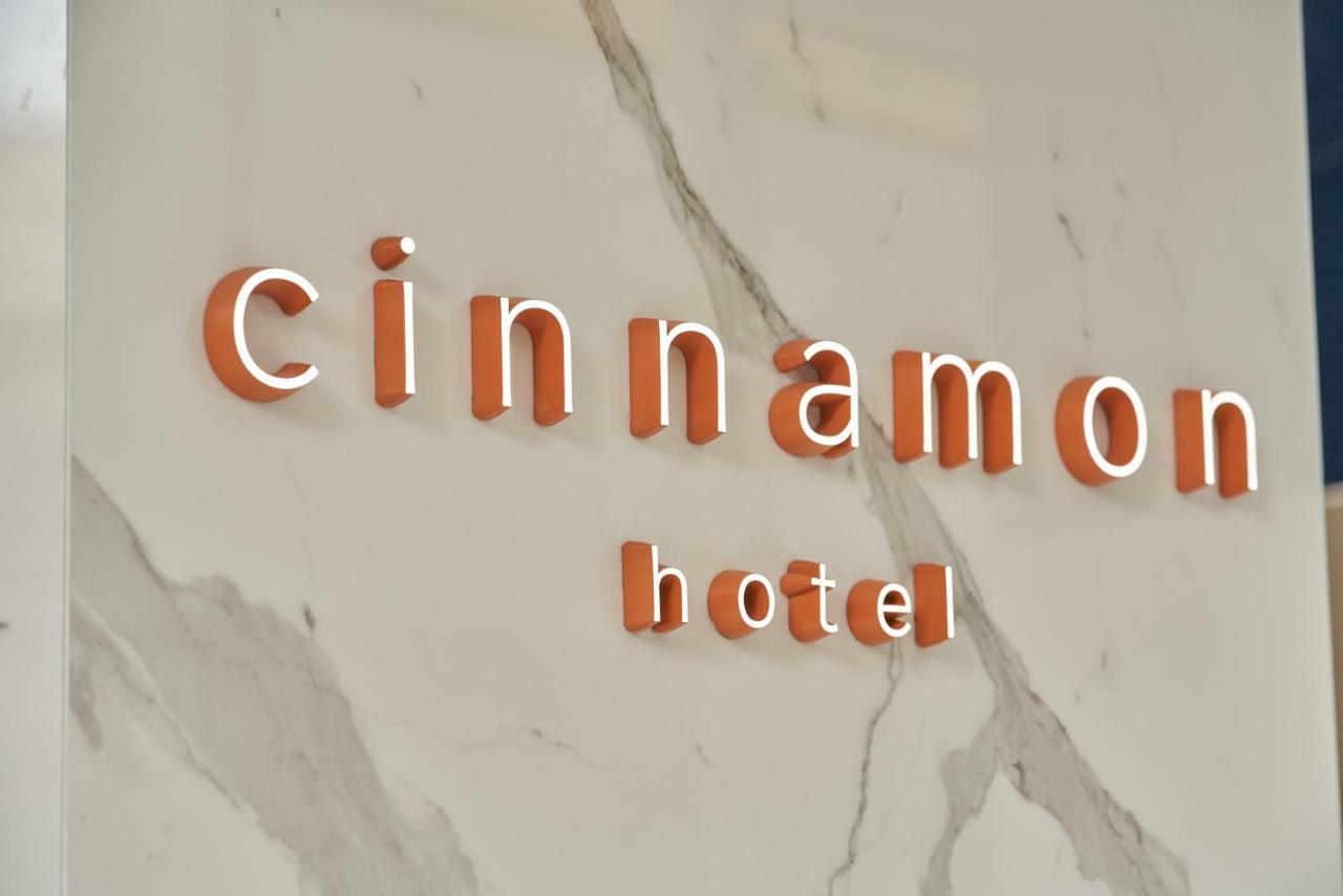 Cinnamon Hotel Osaka Exterior foto